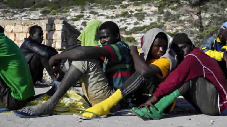 AB Konseyi ve AP göç politikasında reform için anlaşmaya vardı