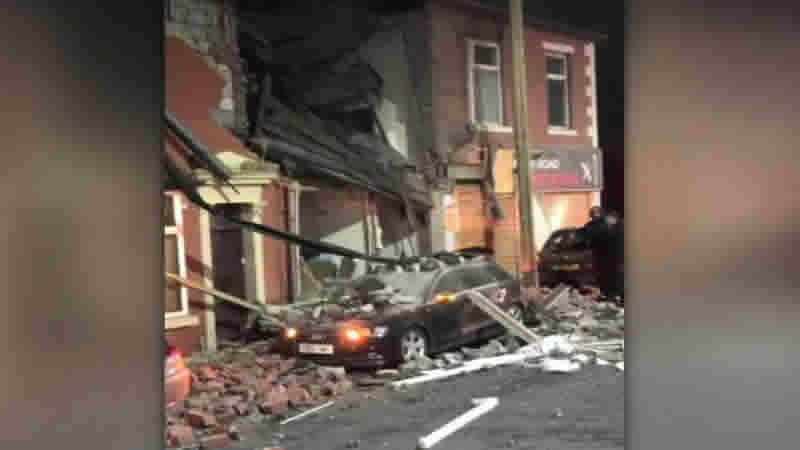 Blackburn’deki patlama sonrası 1 kişi enkaz altından çıkarıldı