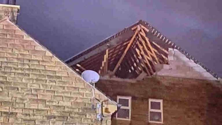 Gerrit Fırtınası nedeniyle 100 ev zarar gördü