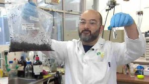 İngiltere’de bir firma tamamen insan dışkısından jet yakıtı üretti