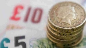 İngiltere’de borçlanma artıyor