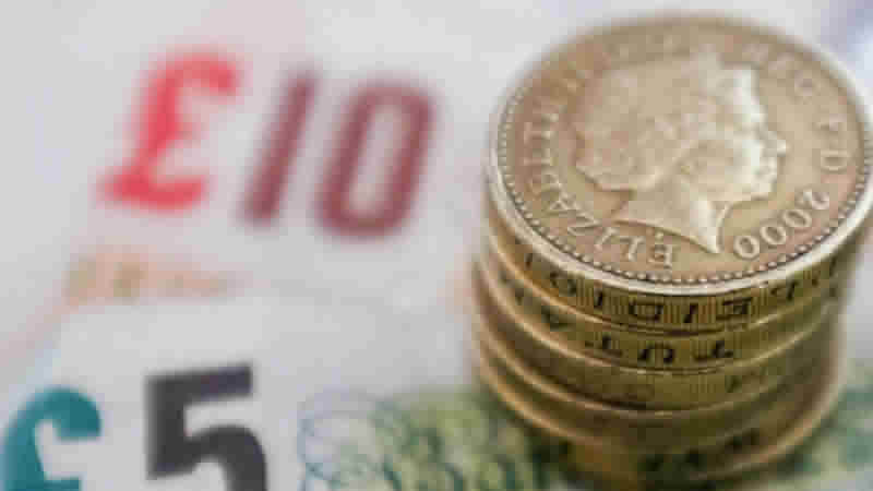 İngiltere’de borçlanma artıyor