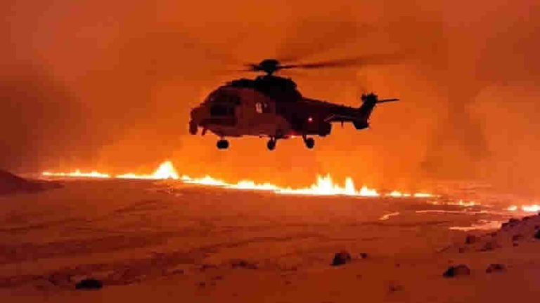 İzlanda’da yanardağ patlaması sonrası binlerce kişi tahliye edildi