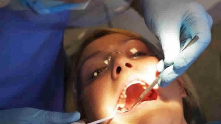 İngiltere’de Özel Diş Tedavi Ücretleri Ulaşılamaz Hale Geldi