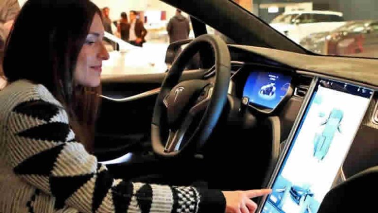 Sürücüsüz araçlar 2026 yılı sonuna kadar İngiltere yollarında olacak