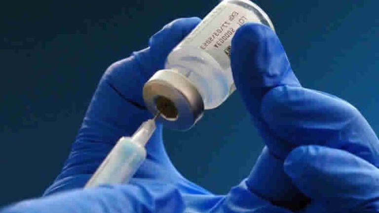 Tüm NHS aşıları için çevrimiçi randevu alınabilecek