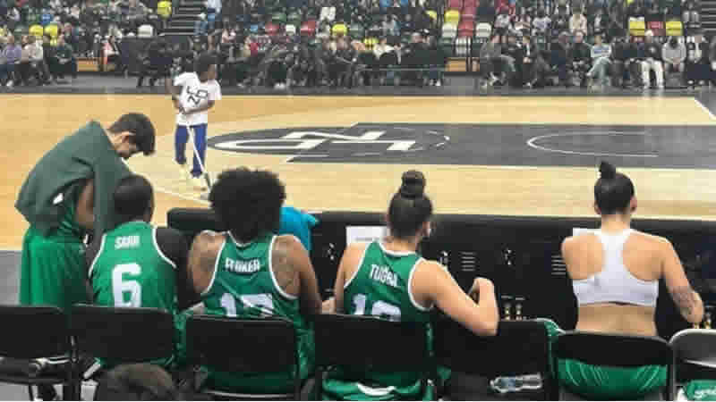 Vize alamayan Kadın Basketbol takımı, İngiltere’ye 5 oyuncuyla gelebildi