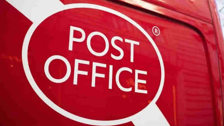 İngiltere Posta Kurumu 100 milyon sterlinlik vergi faturasıyla karşı karşıya