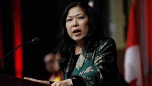 İngiltere, Kanada ile ticaret anlaşması görüşmelerini durdurdu