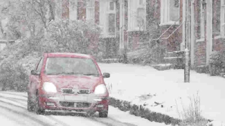 İngiltere Genelinde Kar ve Buzlanma Nedeniyle Ulaşımda Ciddi Aksamalar Bekleniyor