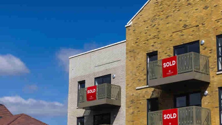 İngiltere’de mortgage onayları Haziran’dan bu yana görülen en yüksek seviyeye çıktı