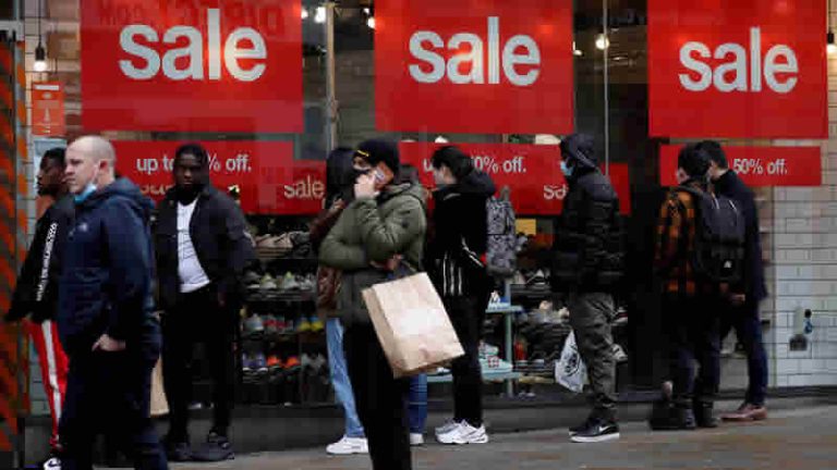 İngiltere’de perakende satışları geriledi