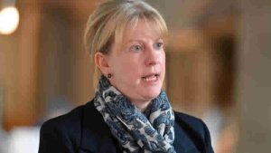 İskoç üniversitelerine ayrılan fonlar kesilecek