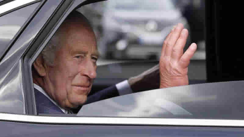 Kral Charles, prostat ameliyatı olacak