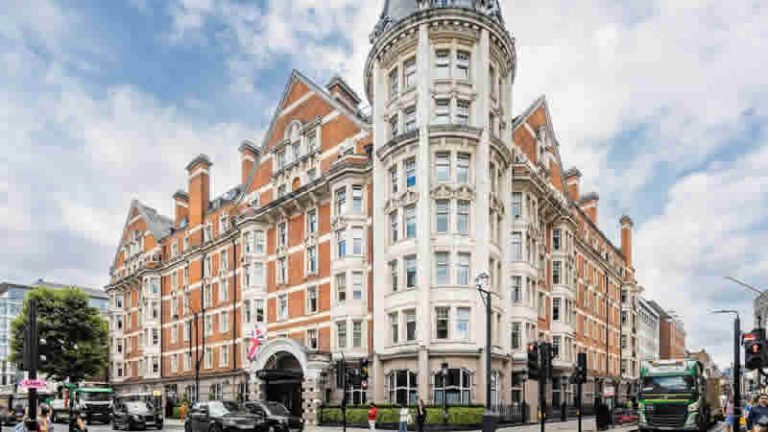 Starwood Capital Londra’da 10 otel satın aldı