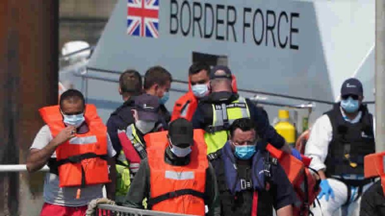 The Telegraph: İngiltere’ye kaçak gelen Türklerin sayısı fırladı