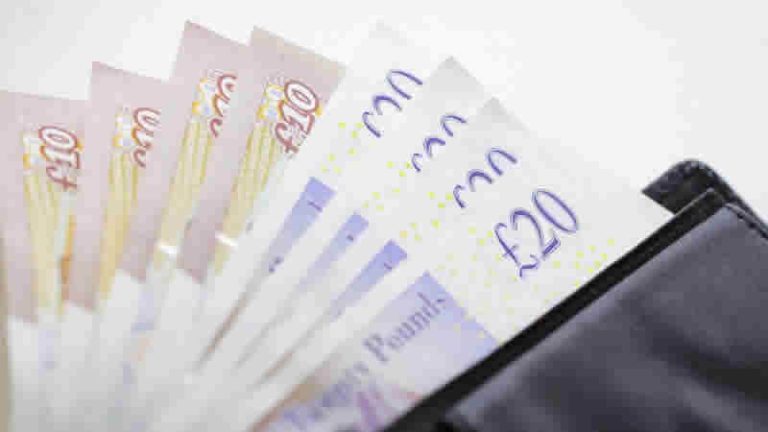 Reeves’ten Tarihi Bütçe: Zenginlere Daha Yüksek Vergi, Ailelere Daha Fazla Destek