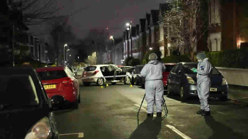 Londra’da kimyasal maddeyle saldırı: 2’si çocuk 9 kişi yaralandı