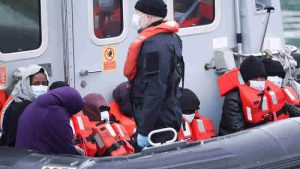 Rapor: İngiltere’nin Ruanda planı insan hakları yükümlülükleriyle bağdaşmıyor