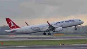 THY, Heathrow’daki 8 Haftalık Slotunu Geçici Olarak PIA’ya Devrediyor