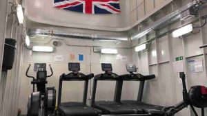 The Telegraph: Füze yerine koşu bandı yerleştirilen İngiltere gemileri hedefleri vuramıyor