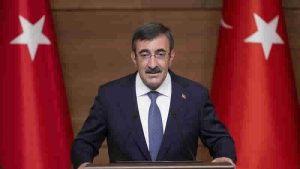 Cumhurbaşkanı Yardımcısı Yılmaz, İngiltere’ye geliyor