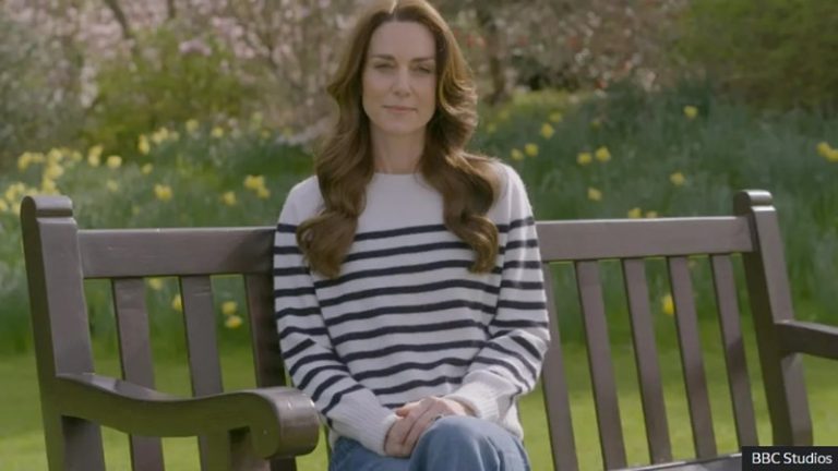 Galler Prensesi Kate Middleton kanser tedavisi gördüğünü açıkladı