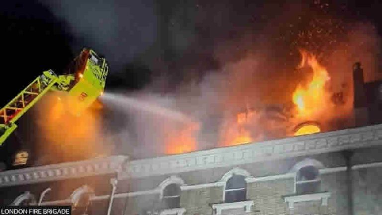 Kensington’ın güneyindeki yangından etkilenen 11 kişi hastaneye kaldırıldı