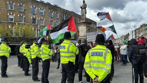 İngiltere genelinde farklı zamanlarda 48 noktada Filistin’e destek için yürüyüş düzenlendi