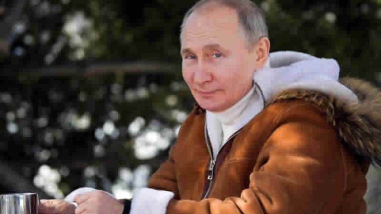 Putin, İngiltere ile imzalanan anlaşmayı iptal etti