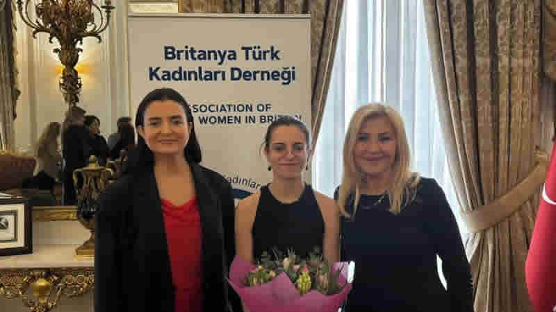Türkiye’nin Londra Büyükelçiliği 8 Mart Dünya Kadınlar Günü için davet verdi