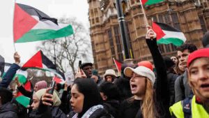 İngiltere’de, milletvekillerinin Filistin ve iklim protestocularıyla temas kurmasını yasaklanacak