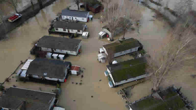 Birleşik Krallık’ta hava durumuyla ilgili sigorta talepleri 573 milyon sterline ulaştı