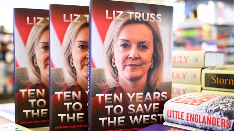 Liz Truss’un kitabı En Çok Satanlar Listesine 70. sıradan girdi
