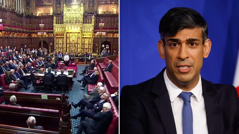 İngiltere Parlamentosu sığınmacıları Ruanda’ya göndermeyi öngören yasa tasarısını onayladı