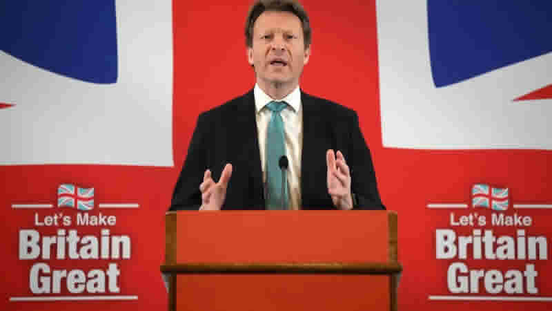 İngiltere’de parti liderinden Türk berberleri kızdıracak iddia