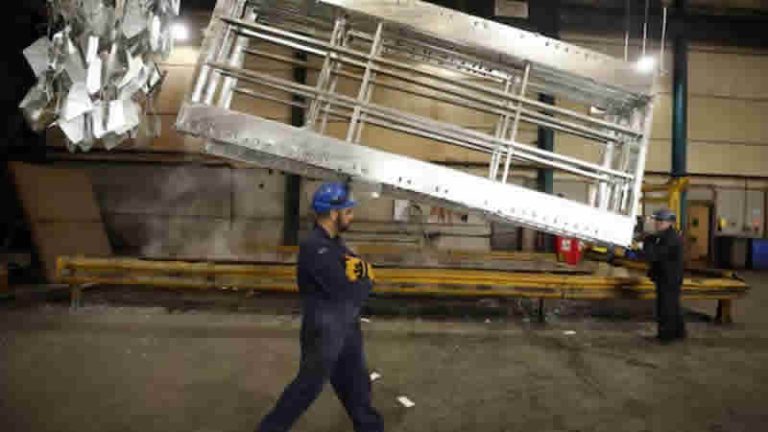 İngiltere İşgücü Piyasası anketi: İşletmeler ücret artışlarından kaçınıyor