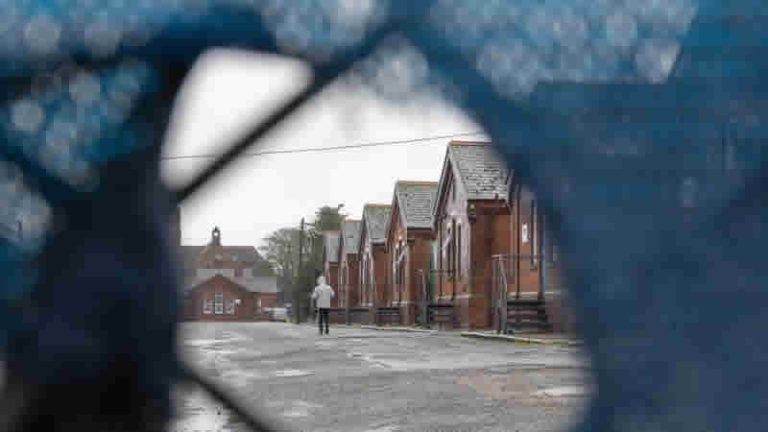 İngiltere hükümetine “sığınma evi” hizmeti veren işadamı  “En Zengin Kişiler” listesine girdi