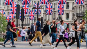 İngiltere ekonomisi rekor büyüme kaydetti