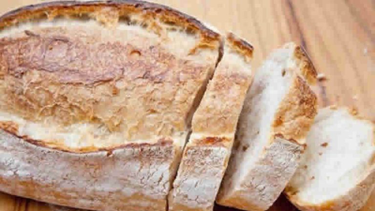 İngiltere’de bilim insanları daha ‘sağlıklı’ beyaz ekmek üretmeye çalışıyor