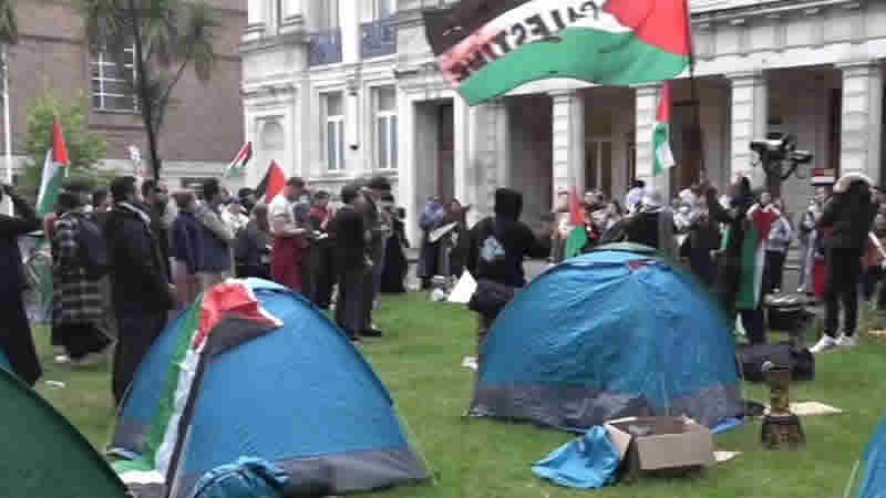 İngiltere üniversitelerinde Filistin’e destek eylemleri devam ediyor