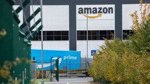 Amazon Birleşik Krallık İşçileri İlk Kez Sendika Oylamasına Gitti