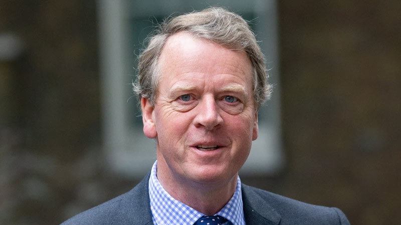 İngiliz Bakanın, Seçim Tarihi Üzerine Bahis Yaparak Kazanç Sağladığı Ortaya Çıktı