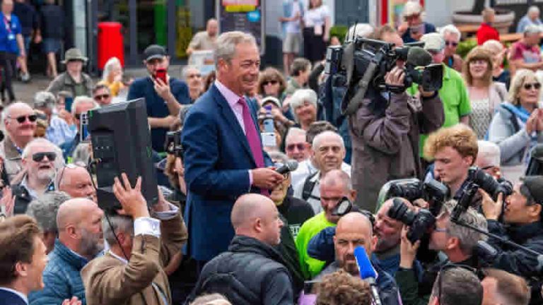 Brexit’in mimarlarından Nigel Farage Seçim Yarışına Katıldı