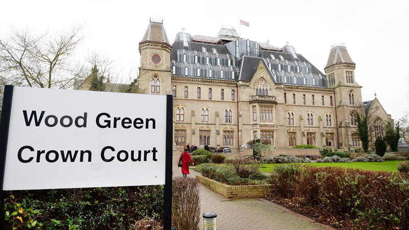 Londra’da Kadın Cinayeti: Ayrılmak İsteyen Partnerini Öldürdü