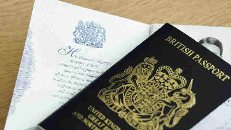 38 Yıldır İngiltere’de Yaşayan Kişiye Vatandaşlık İçin 10 Yıl Daha Beklemesi Söylendi