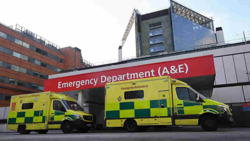 Londra NHS Hastaneleri Siber Saldırı Sonrası Kağıt Kayıtlara Döndü