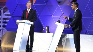 İngiltere Başbakanı Rishi Sunak ve İşçi Partisi Lideri Keir Starmer Karşı Karşıya Geldi