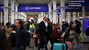 AB’de Yabancı Gezginlere Yönelik Biyometrik Kontroller Yine Ertelendi