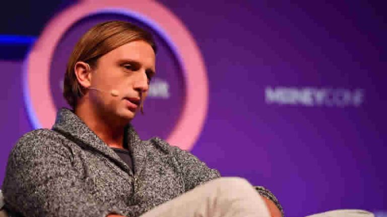 Revolut, 3 Yıllık Bekleyişin Ardından İngiltere’de Bankacılık Lisansı Aldı